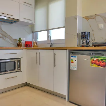 Katoi Agios Georgios Pagoi * アギオス・ゲオルギオス・パゴン