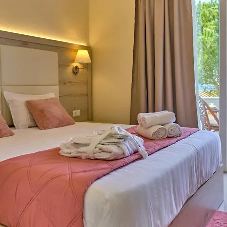 Katoi Agios Georgios Pagoi アギオス・ゲオルギオス・パゴン